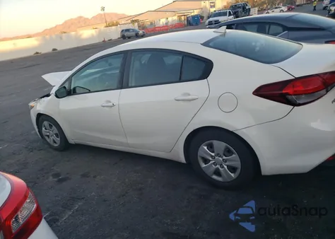 2018 Kia Forte Lx from USA, damaged, VIN 3KPFK4A73JE170224